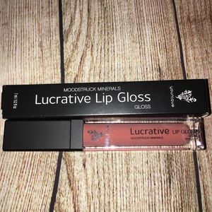 💫BRAND NEW YOUNIQUE LUCRATIVE LIP GLOSS💫